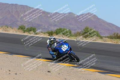 media/Oct-30-2022-CVMA (Sun) [[fb421c3cec]]/Race 10 Supersport Middleweight Shootout/